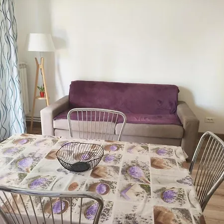 Apartment Laura Menton